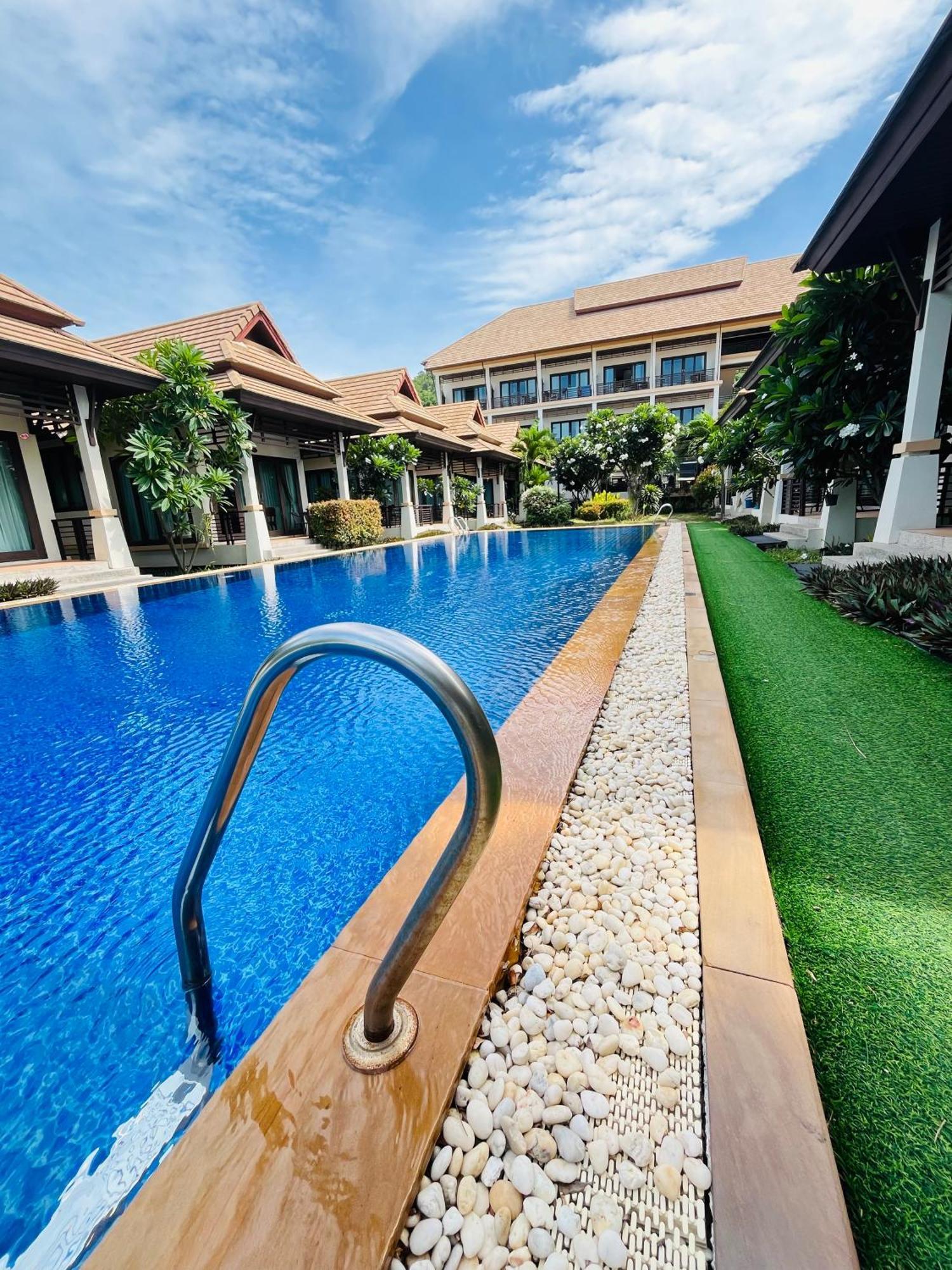 Poolsawat Villa - Sha Plus Lamai Beach  Bagian luar foto